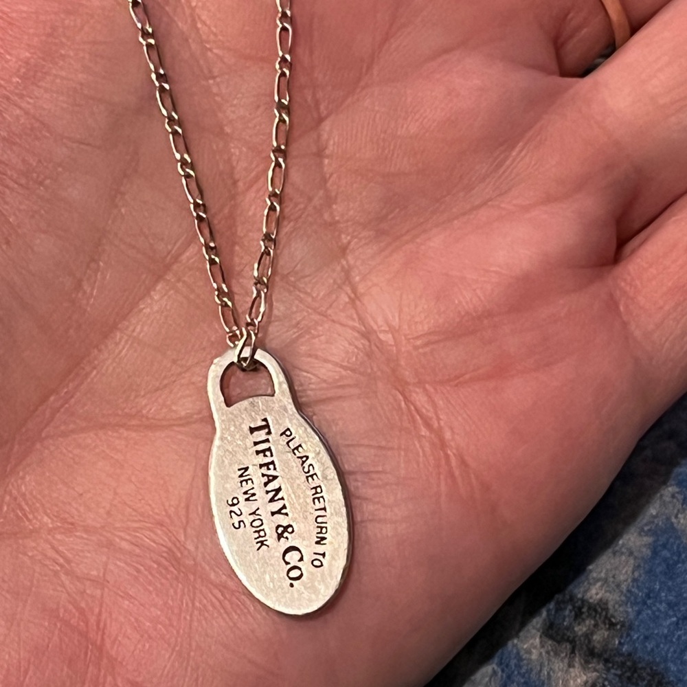 Authentic TIFFANY & CO. “Return to Tiffany” Oval Tag necklace - Picture 6 of 6